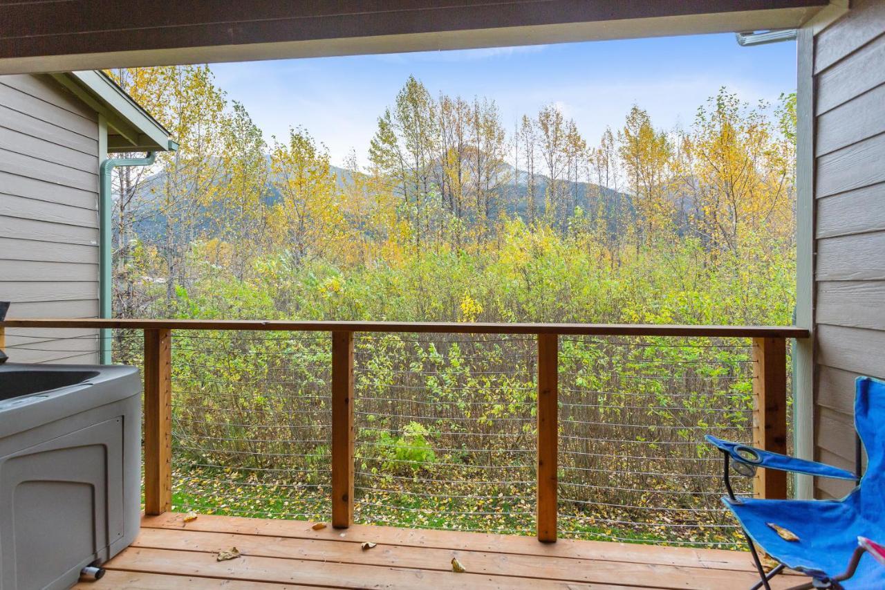 Glacier Creek Girdwood Luaran gambar